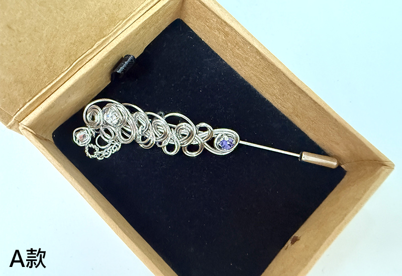 纍花絲瑬金系列-繁花典雅胸針